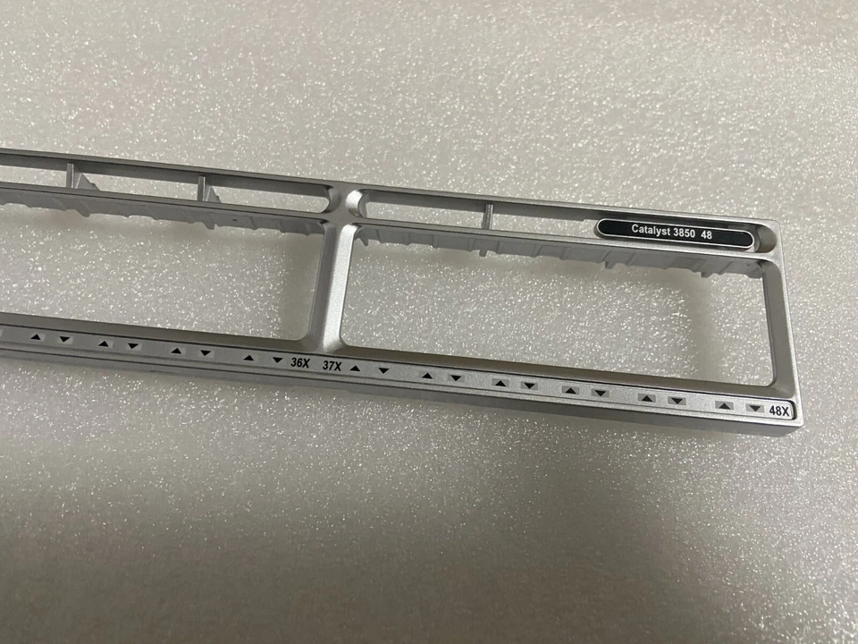 Old Style Cisco WS-C3850-48T-S / WS-C3850-48T-L Faceplate for replaement - Image 2 of 3