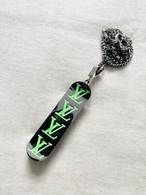 LOUIS VUITTON MP3277 Skateboard Necklace | eBay