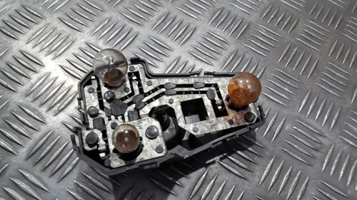 95vw13n004da Lampenträger Rücklicht Rückleuchte innen Heckklap DE316072-97