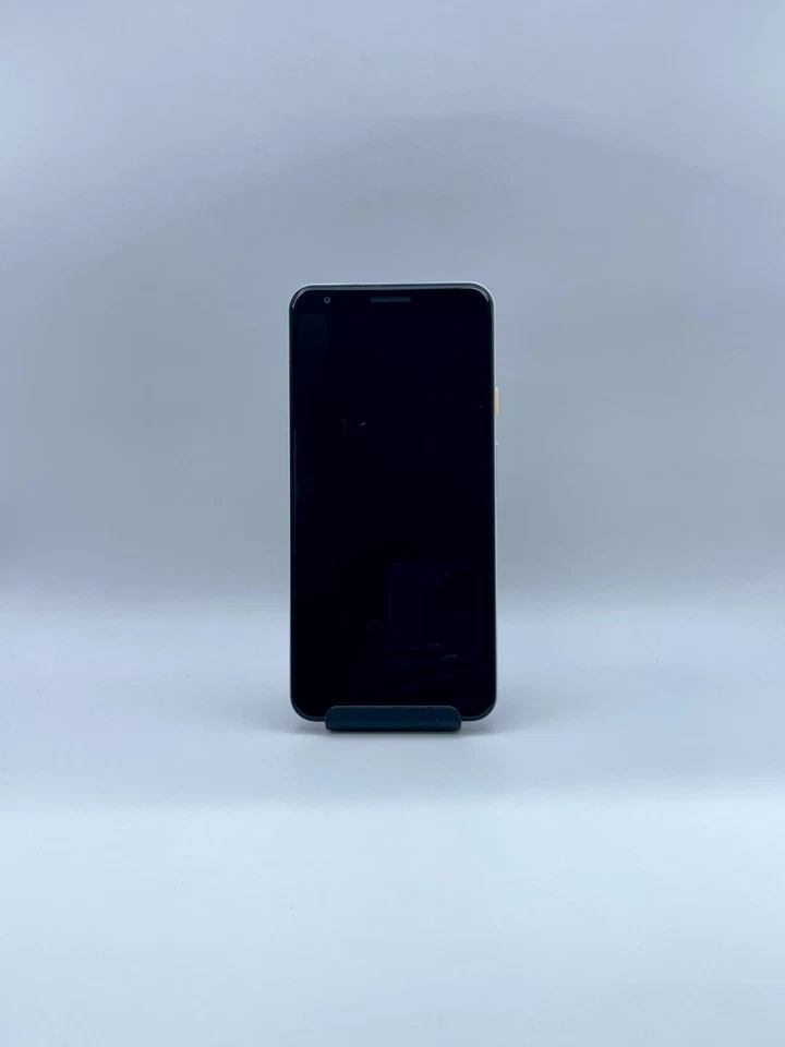 Google Pixel 3a - 64GB -  White - Unlocked - Fully Working - Good Condition., photo 2 of 5