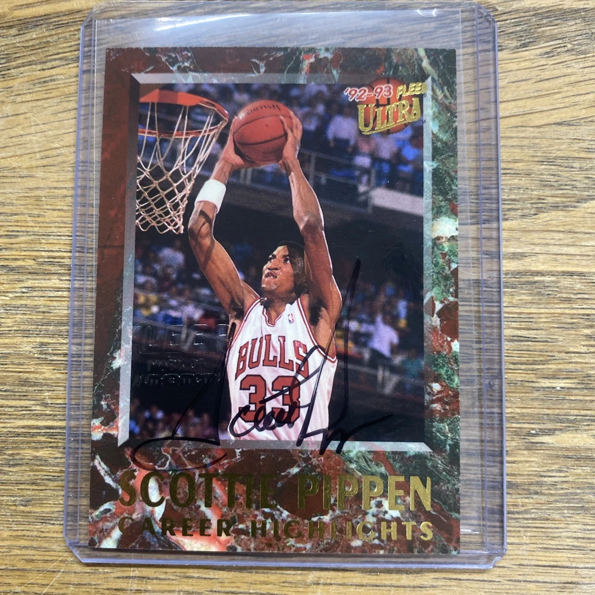 Panini Scottie Pippen Basketball Autographed Sports Trading Cards