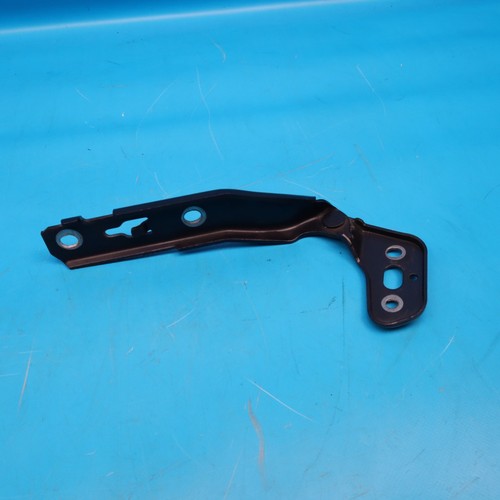 Audi A6 4F C6 Klappenscharnier vorne rechts 4F0823302 Motorhaube LZ7Q Orig. MZ