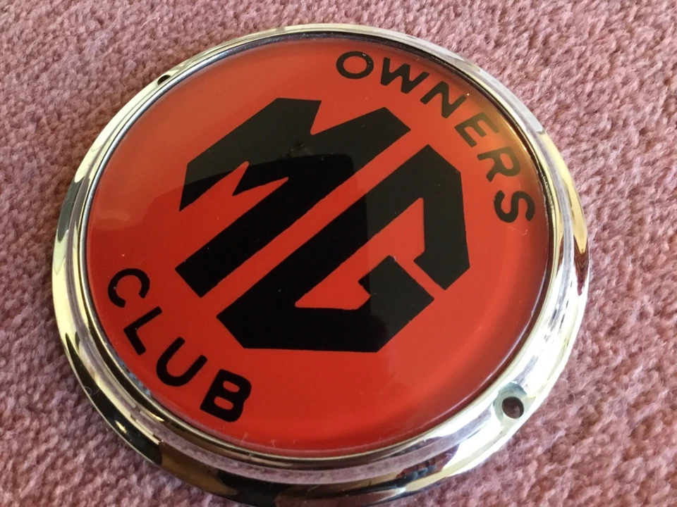 VINTAGE CAR BADGE.( M.G.Owners Club , Chrome Plated Brass .) - Image 3 of 4