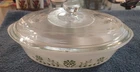 Vintage Glasbake Green Daisy J235 1 Qt Casserole with Lid - Chips On Lid (T15)