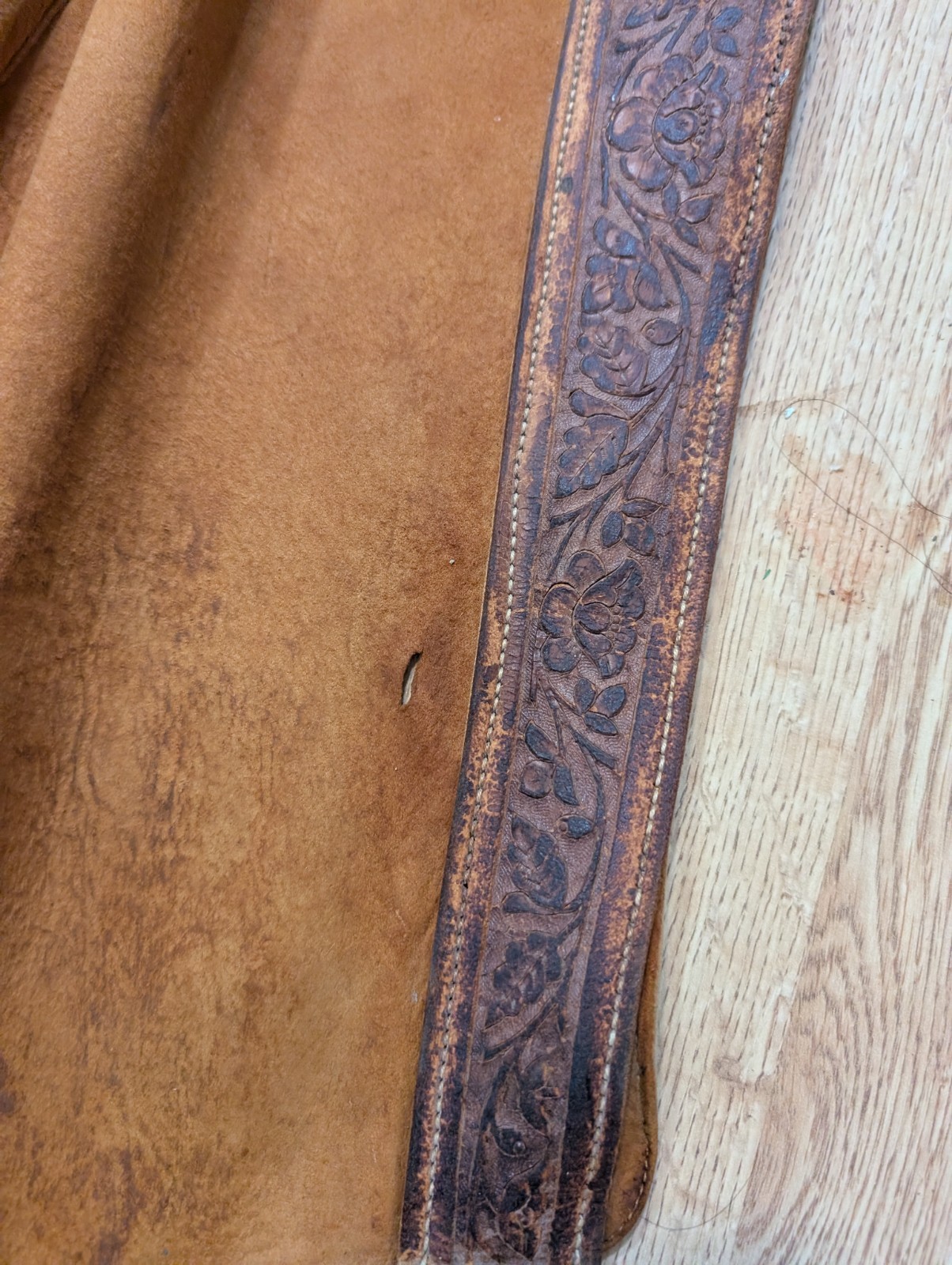 Vtg Leather Western Adult Tooled Leather Batwing Chaps 