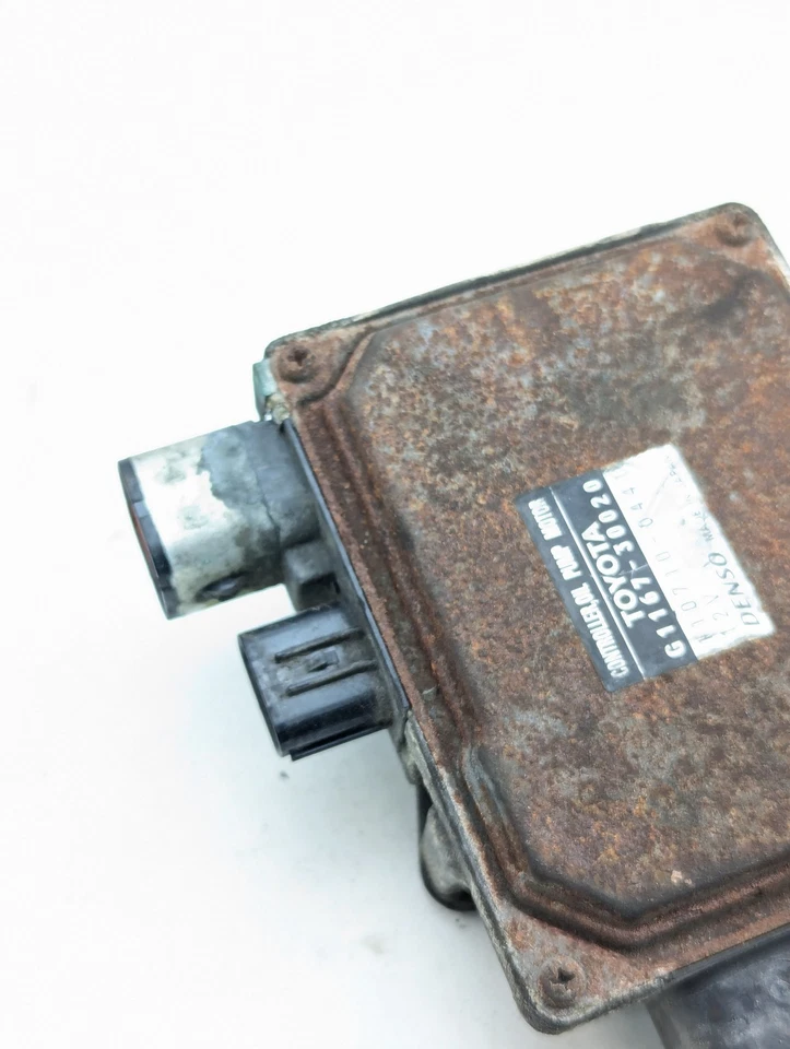 LEXUS GS450H OIL PUMP MOTOR 2007 2008 2009 2010 2011 LS600H G1167-30020 OEM - Image 3 of 4