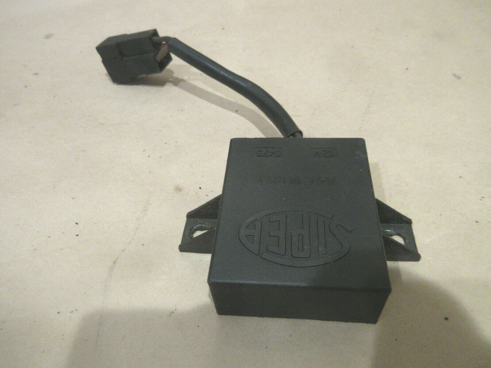 Ferrari 308, Mondial 8 - Seat Belt Sensor P/N  60528200 