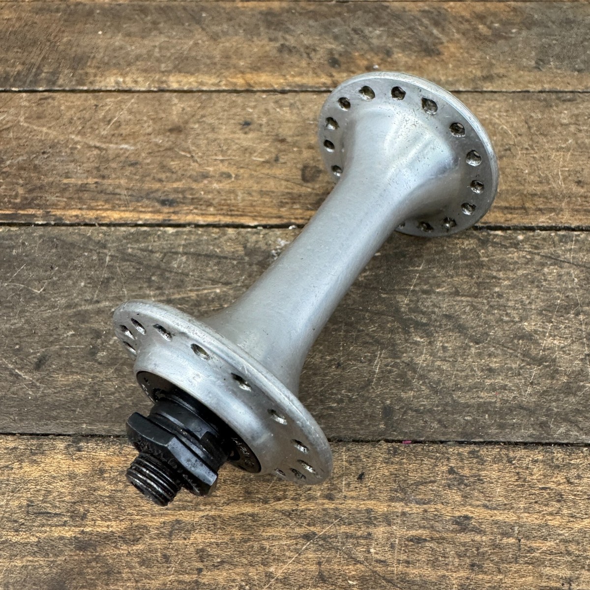 Vintage Shimano Deore XT Front Hub HB-M730 32t 32 Hole Road