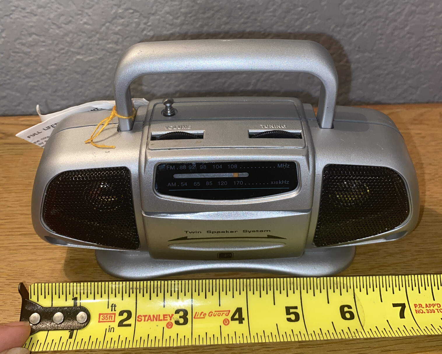 Vintage JCPenney Twin Speaker System Portable Radio Model 2225 Am/FM