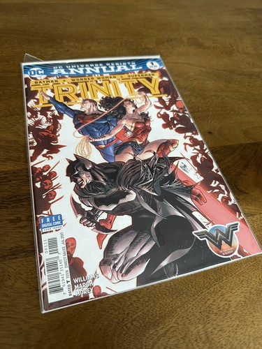 DC Universe Rebirth Trinity Annual #1 - luglio 2017 Nuovo di zecca - Foto 2 di 3