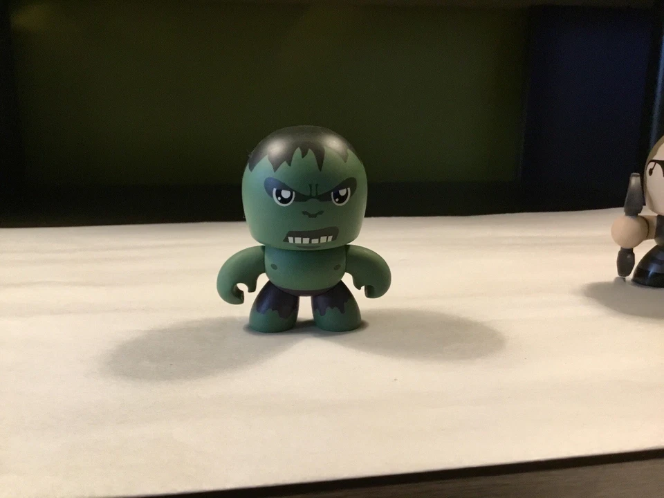 4 figuras de mini tazas poderosas de Marvel Foto 3 de 4