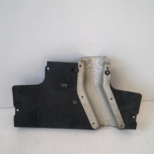 Mercedes-Benz A-Klasse Auspuff Unterboden Unterwanne Abdeckung W176 A2463520391 2016