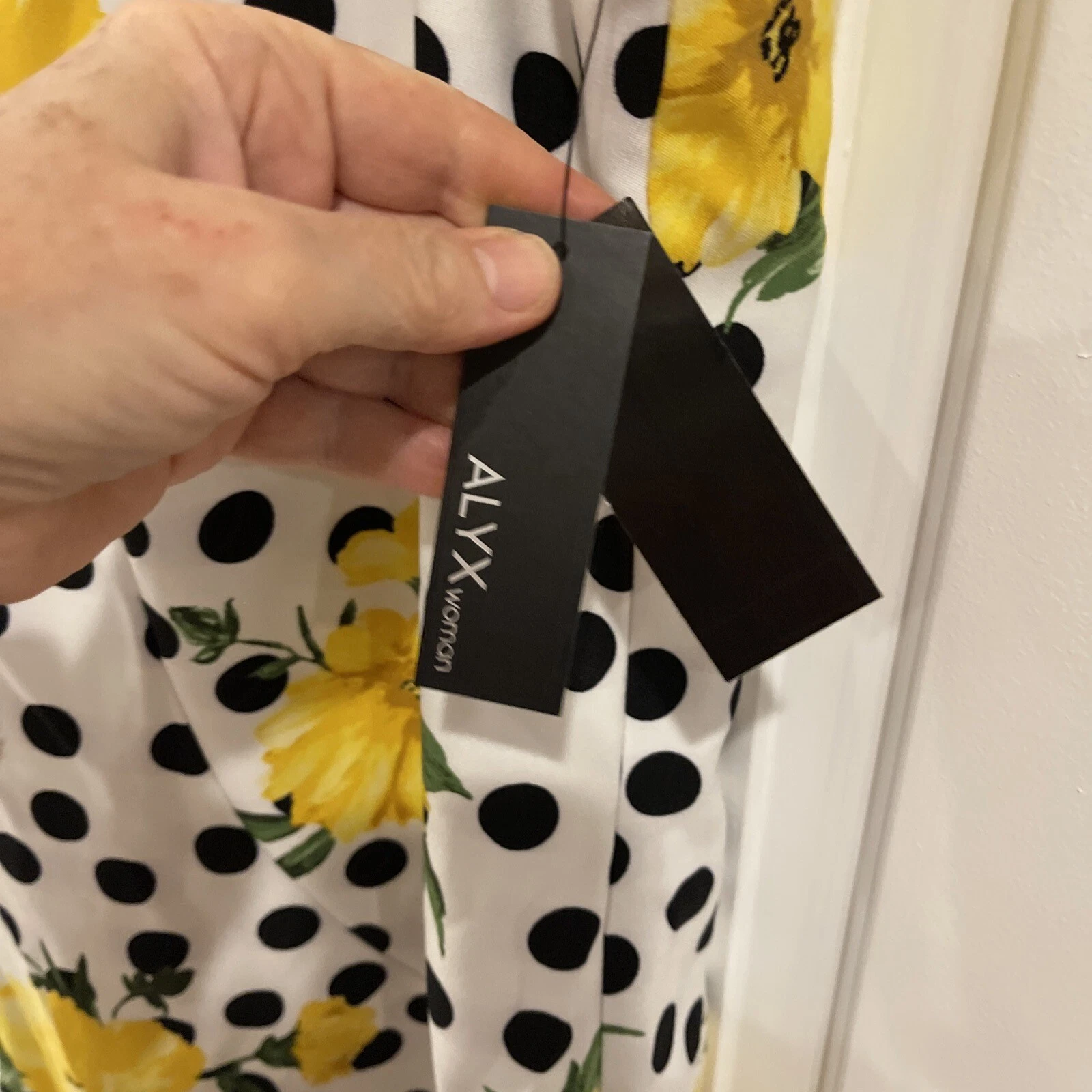 ALYX Dot 22W tubino bianco abito subacqueo senza maniche zip floreale giallo vendita al dettaglio $80