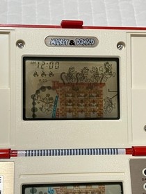 Nintendo GAME WATCH SCREEN Mickey Mouse Donald Duck DM-53 1982 Nintendo Game