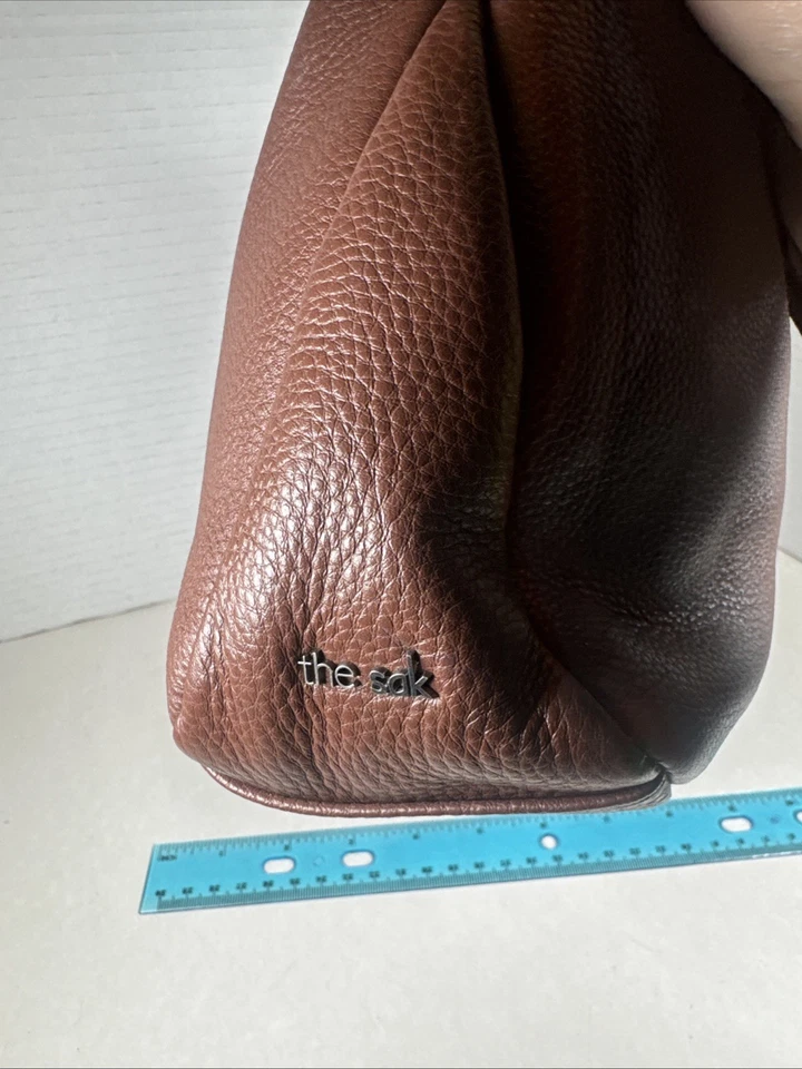 ¡De moda! Bolso de Hombro The Sak Rialto Hobo Cuero Guijarro Marrón 12x8 Usado en Excelente Condición Foto 3 de 4