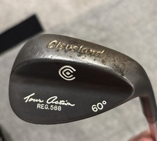 Cleveland Tour Action REG.588 60° RH Lob Wedge. Lite rust/no build up grooves
