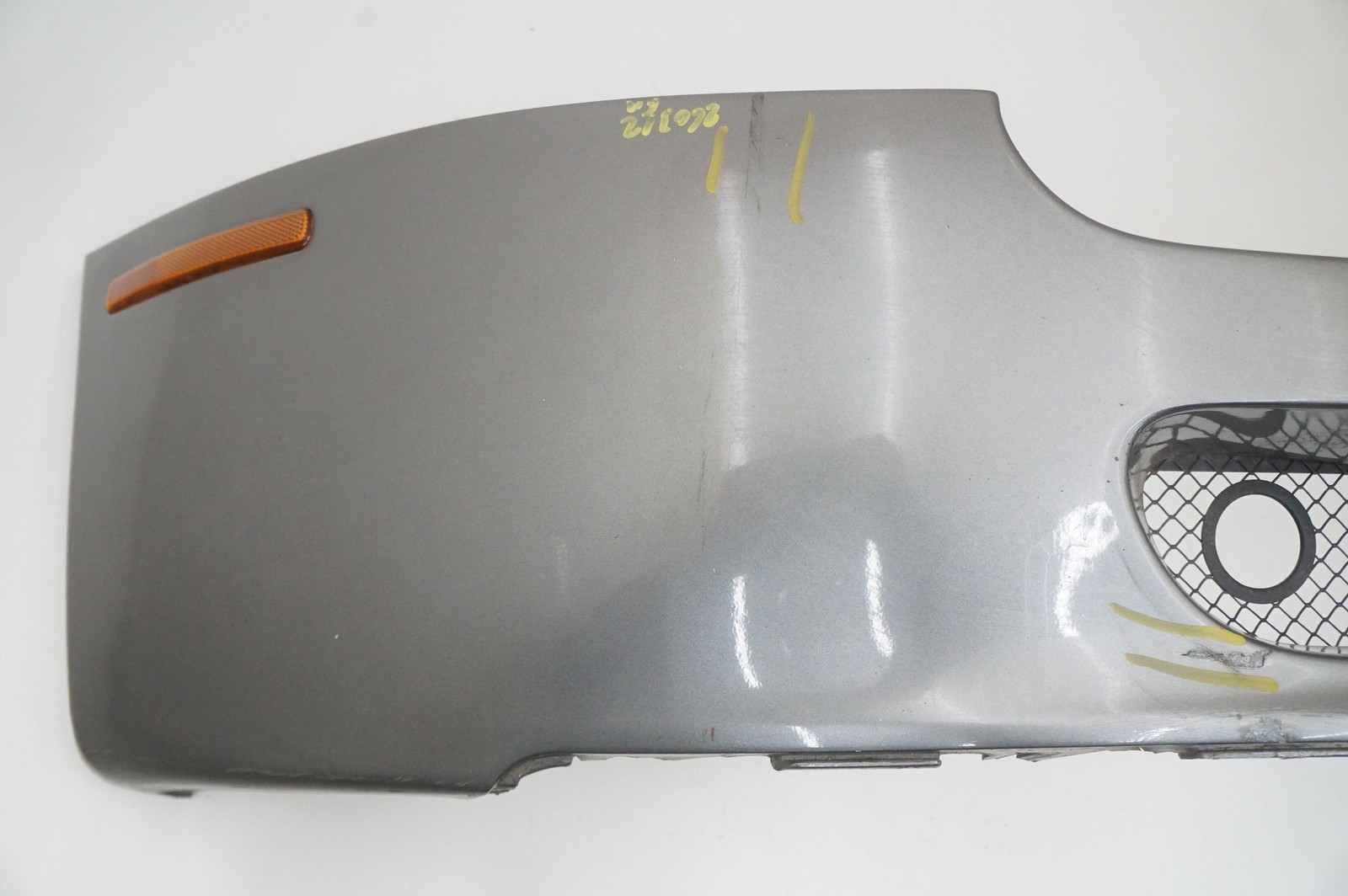 Front Bumper Cover Assembly OEM 6G3317D957BM Aston Martin V8 Vantage 2008 *Note*