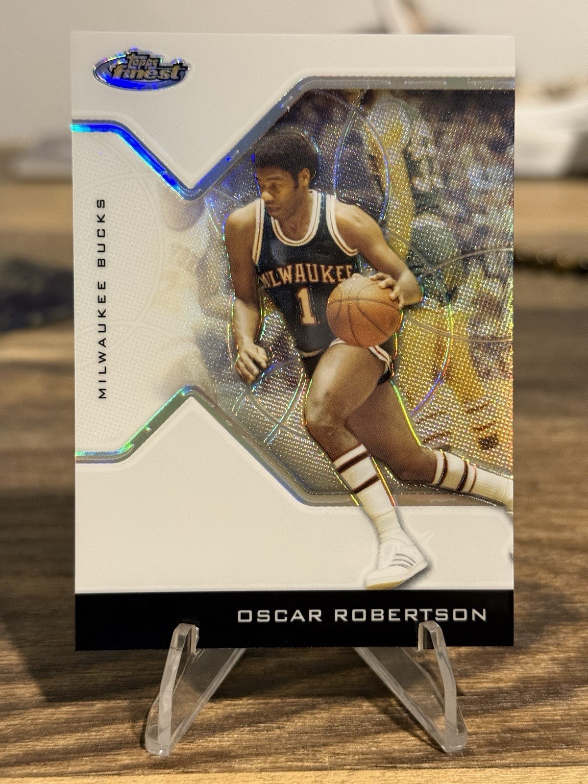 2004-05 Topps Finest OSCAR ROBERTSON Silver Refractor /249 Bucks
