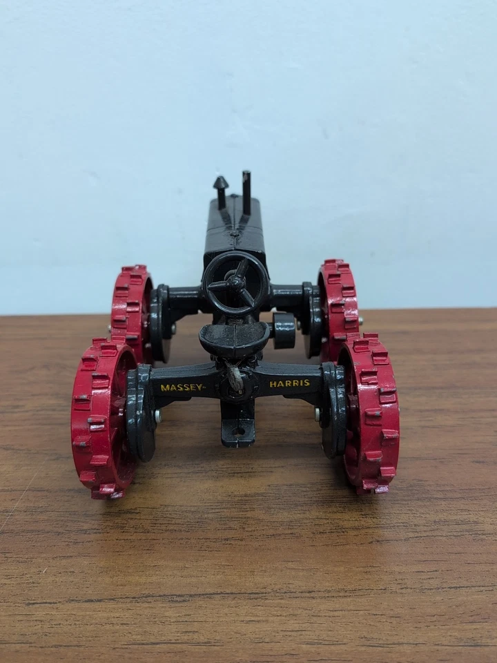 Scale Models Massey Harris 1/16 4WD GP NO II tractor - Image 2 of 4