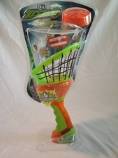 Zoom-O Disc Launcher 6 Flying Discs Catch Net Toy Catch Pass NEW IN BOX