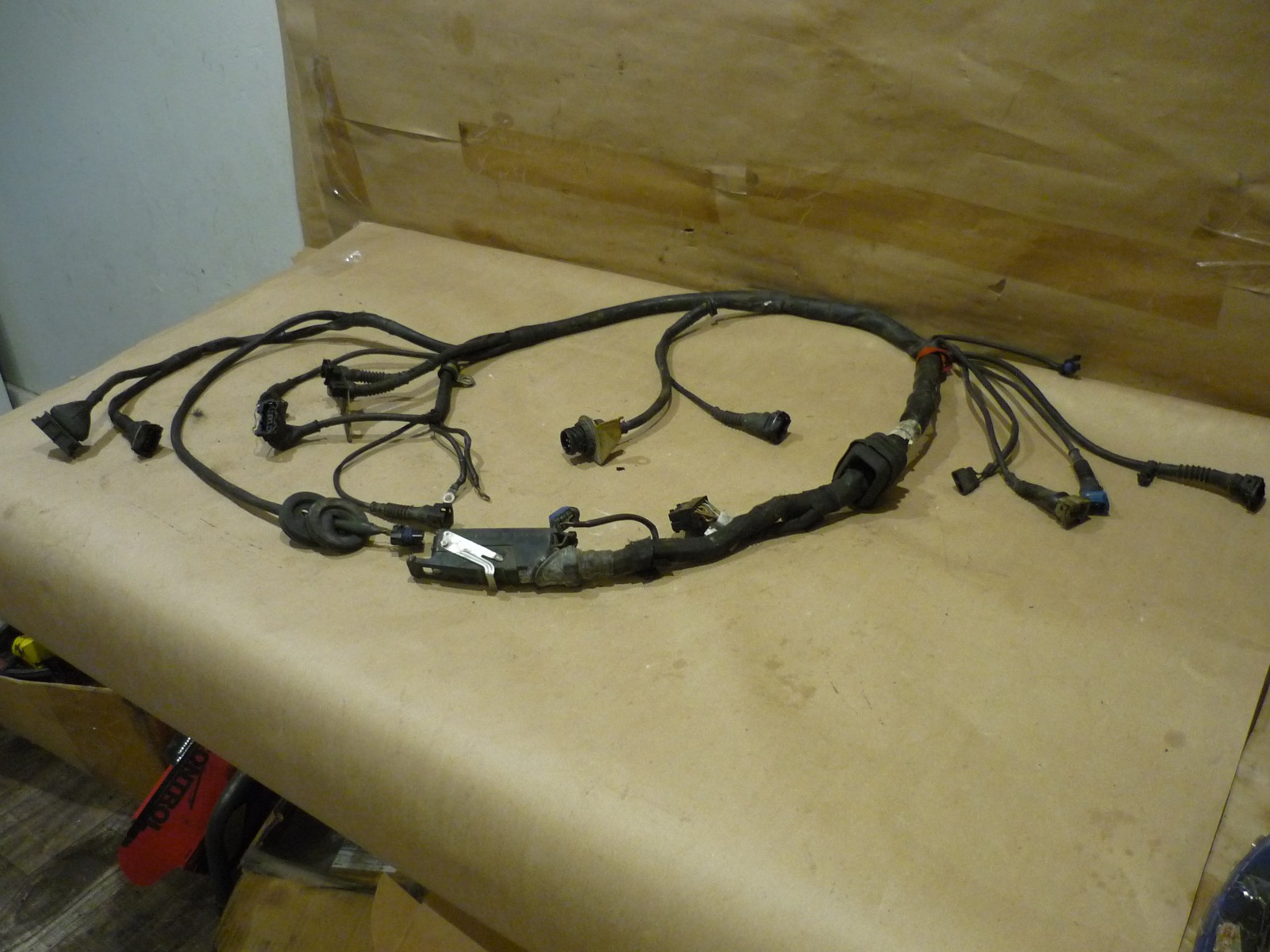 Ferrari 512 TR - Injection System Cables For Cyl 1-6  - P/N 147202