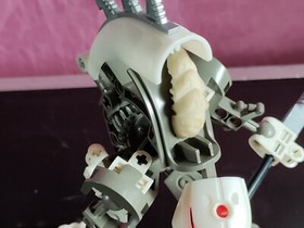 LEGO Bionicle 8588 Rahkshi KURAHK - Complete with KRATA #3