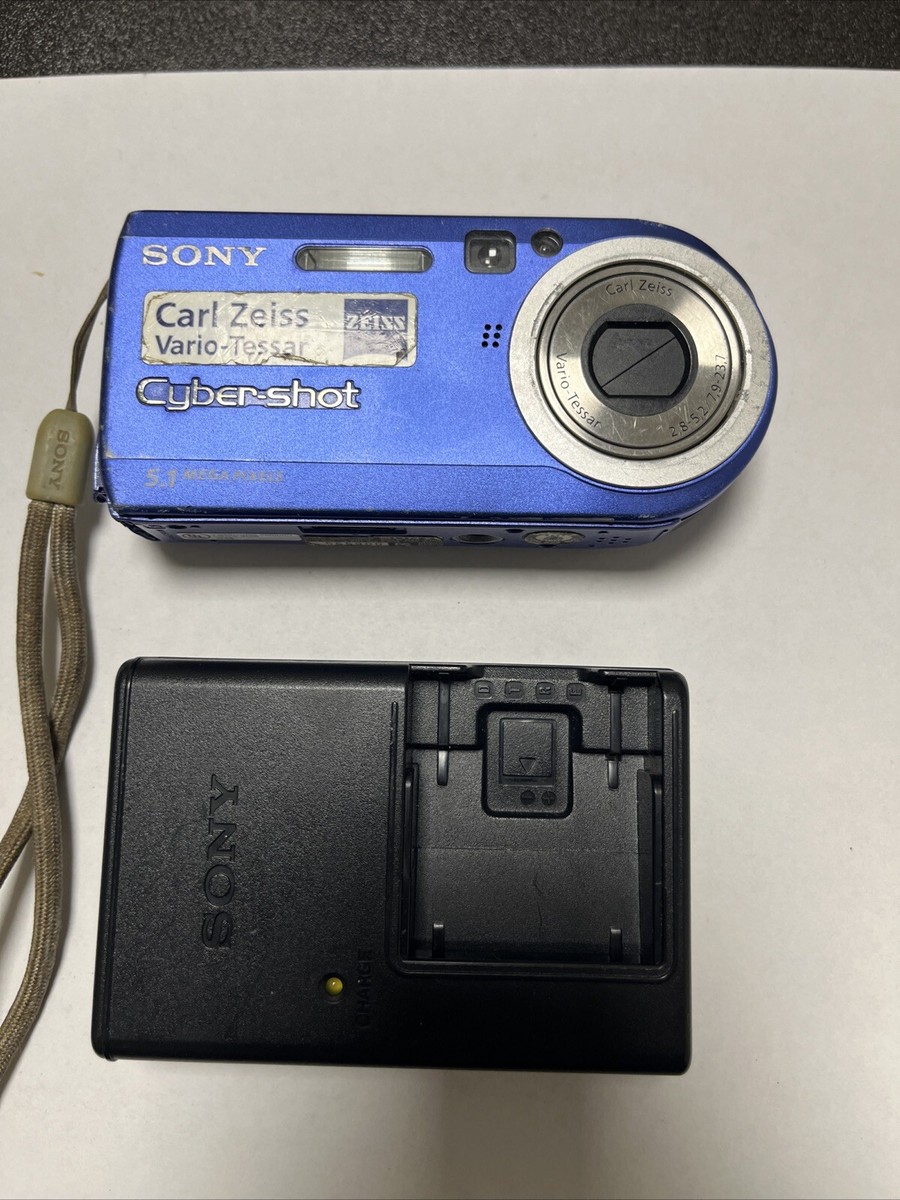 SONY サイバーショット Cybershot デジタルカメラ DSC-P100 Sony Cyber-shot DSC-P100 5.1MP 3x Optical Zoom CCD Digital Camera
