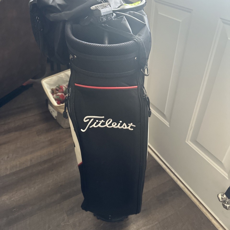 Titleist Jet Black Golf Bag Red / Black Needs 2 New Zippers ***For