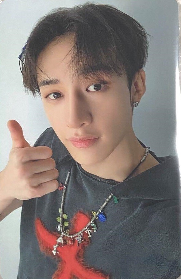 STRAY KIDS Social Path STANDARD A B ver. FC ver. OFFICIAL PHOTO