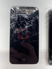 Lot of 7 - Apple iPhone 4's