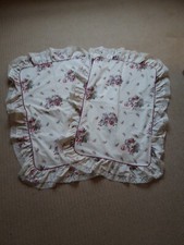 2 x Vintage/Retro Pillowcases Debenhams Floral Reversible Lace Frill Edge 