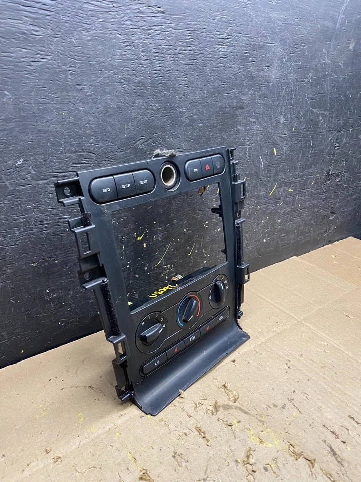 Ford Mustang 2005 a 2009 calefacción climatización radio tablero bisel u5392 DG Foto 2 de 4