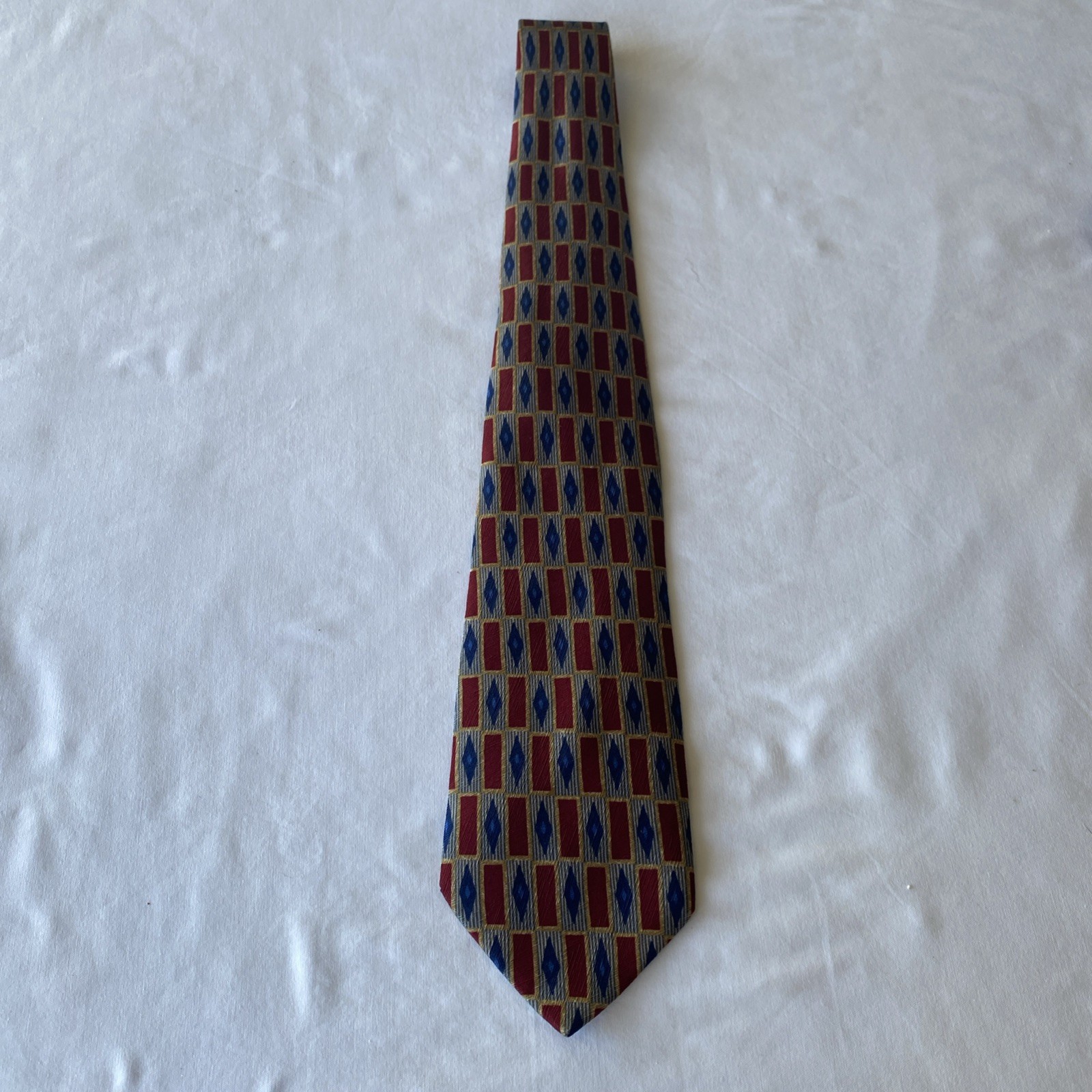 Stafford Executive Men's Silk Tie Made In Italy Red Blue Gray Geometric