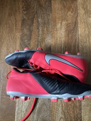 Nike Size 11 Phantom VNM Soccer Cleats