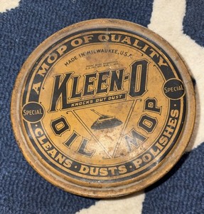 Rare C.1920's Kleen-O Oil Mop Tin with Mop USA Vintage Advertising Collectible