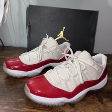 Air Jordan 11 Retro Low Cherry 2016 Talla 9 Excelente Estado con Caja