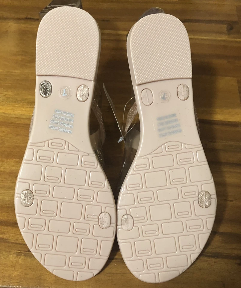 Size 7 Slip On Sandals By “ novo “ - Gold Sparkling - Lightweight & Flexible NWT - image 4 of 4