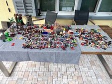 Riesiges Playmobil Konvolut ca 70 Figuren Ritter Piraten Turm Tiere Zubeh&ouml;r