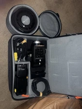 Godox Knowled M200BI LED Light Kit w/ FLS8 Fresnel