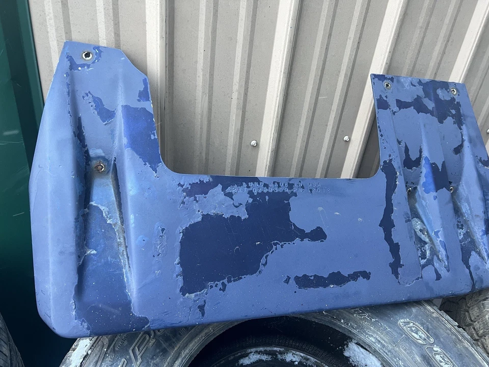 VISEIRA DE CABINE CHEVY/GMC SILVERADO LUND p/n 12012 MOON VISOR OEM INÍCIO DE 1988-1998 - Imagem 2 de 4