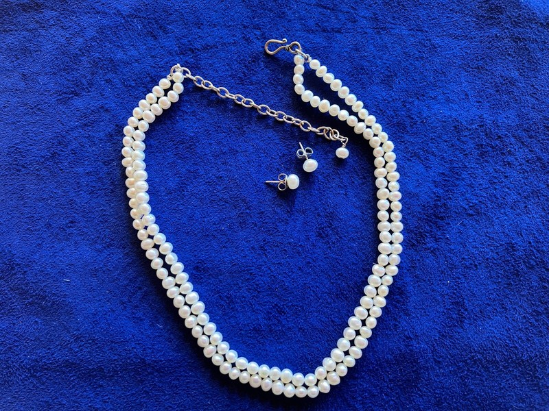 Double strand of adjustable length freshwater pearls w matching stud earrings