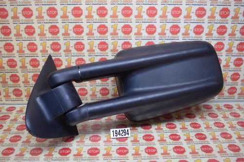 99 00 01 02 03 04 05 06 07 GMC SIERRA DRIVER LEFT SIDE MANUAL DOOR MIRROR OEM