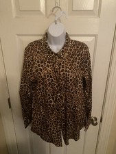 NWT Charter Club  8 LS pearl Collar ButtonUp Shirt Leopard Cheetah print