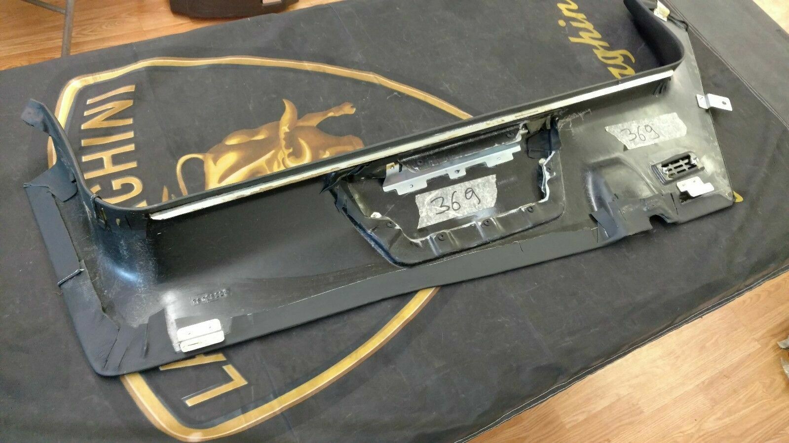 LAMBORGHINI MURCIELAGO DRIVER LEFT SIDE INTERIOR SIDE PANEL OEM 418854887