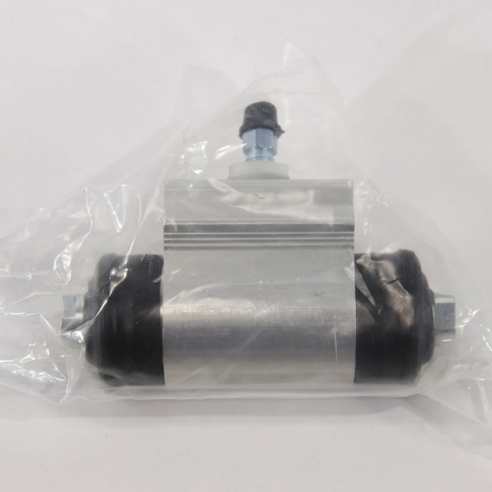 Centric Parts Rear Wheel Drum Brake WHEEL CYLINDER 134.62068 premium NEW in Box - Image 2 of 4