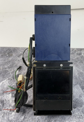 JCM DBV-302-SD Bill Validator Acceptor USA3-C211-44-005 117V AC w/Cash Box LOT:D
