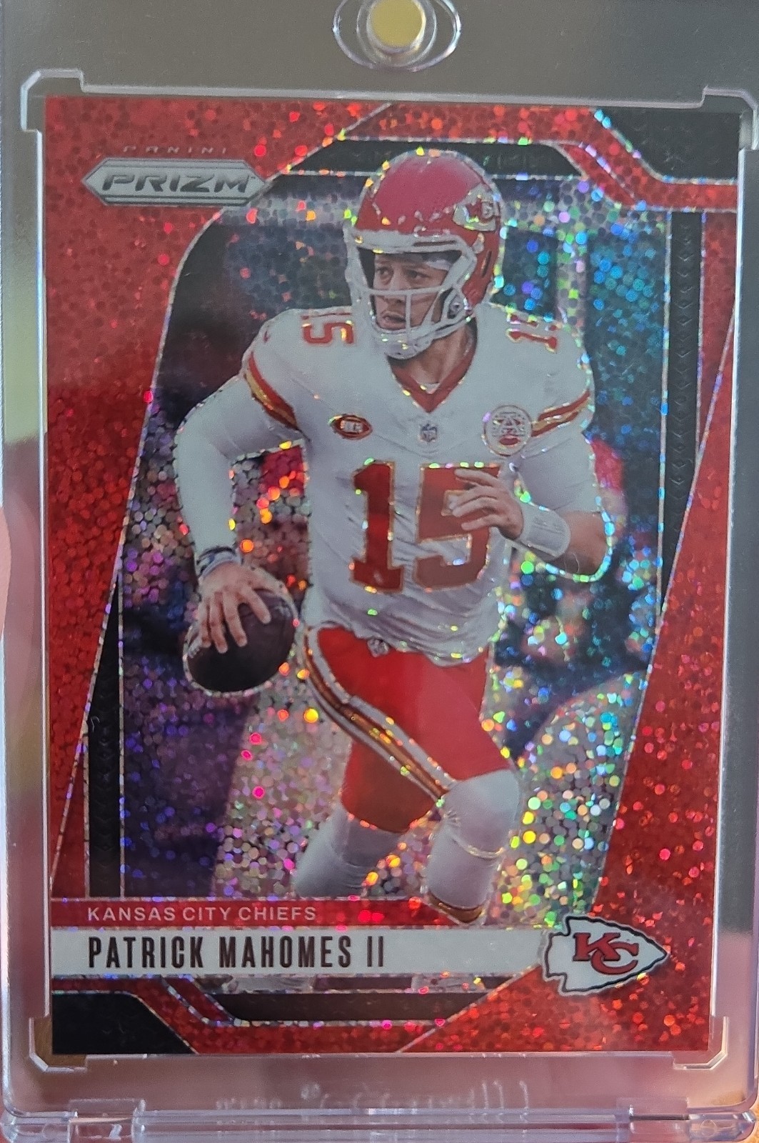 2024 Panini Prizm - Patrick Mahomes II #138 Red Sparkle Prizm