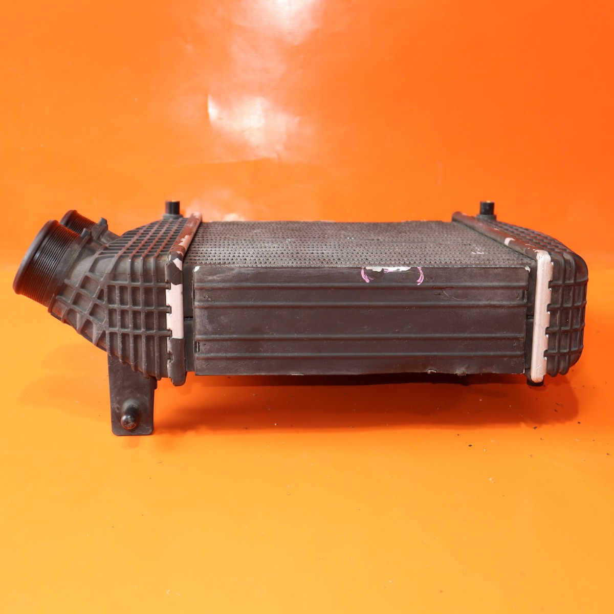 Maserati Ghibli 2014-2020 Right Intercooler P/N 6700098
