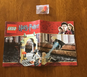 LEGO Harry Potter: Freeing Dobby (4736) complete with box and instructions
