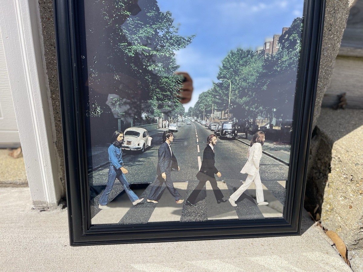 ビートルズの鏡 s-l1200.jpg